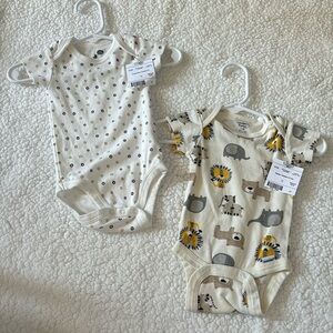 0-3mo patterned onesie bundle